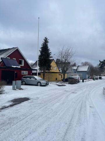 Private With Own Entrance Near Airport And Center! Accommodatie bij particulieren *